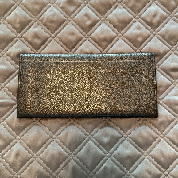 Yves Saint Laurent wallet. Never used! - Picture 4 of 6